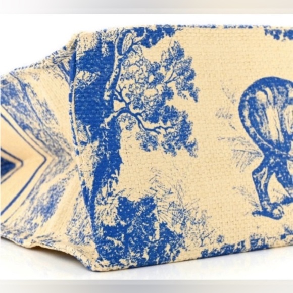 NWOT - Christian Dior Diorivera Tote - Picture 4 of 4